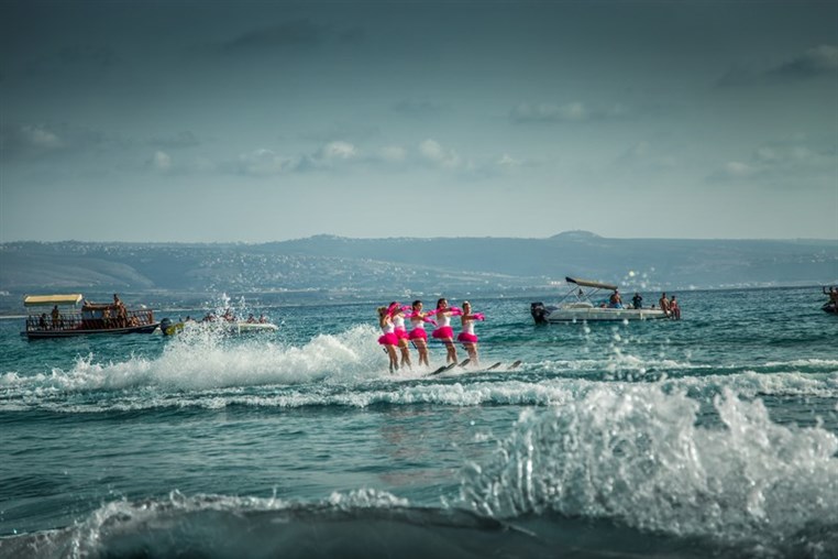 LWF Water Ski Show-Tyr